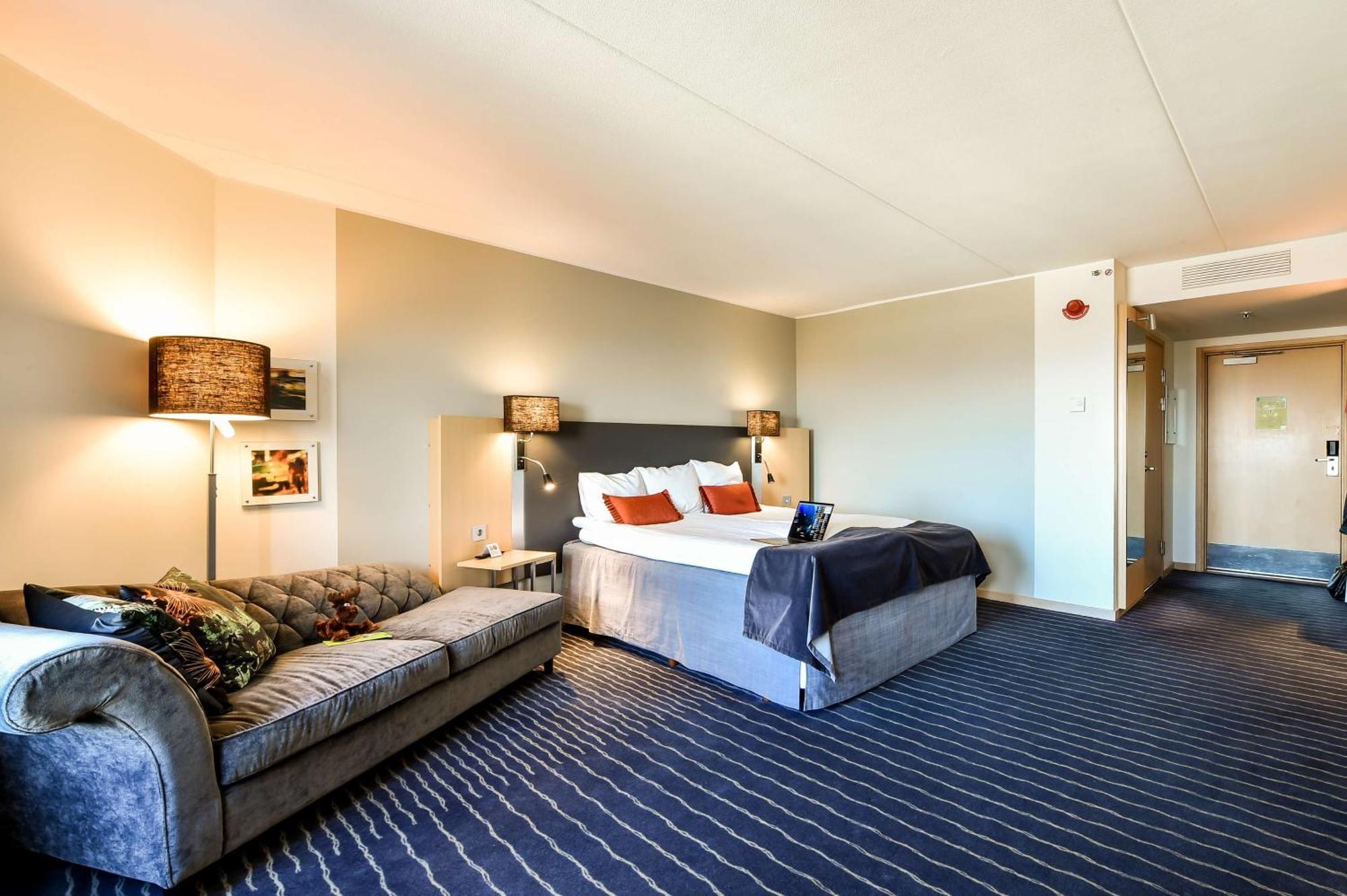 Standard Quadruple Room,1649926467:JPEG